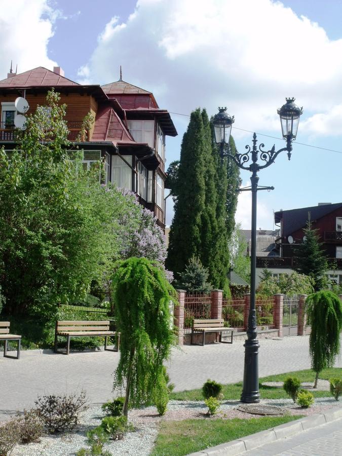Hotel Сонячна à Trouskavets Extérieur photo