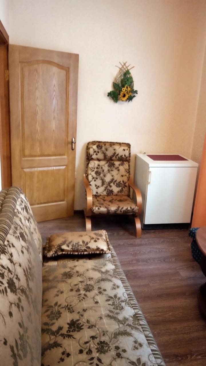 Hotel Сонячна à Trouskavets Extérieur photo